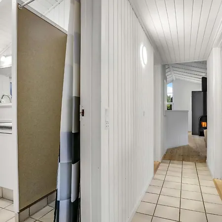 3 Bedroom Cozy In Jerup